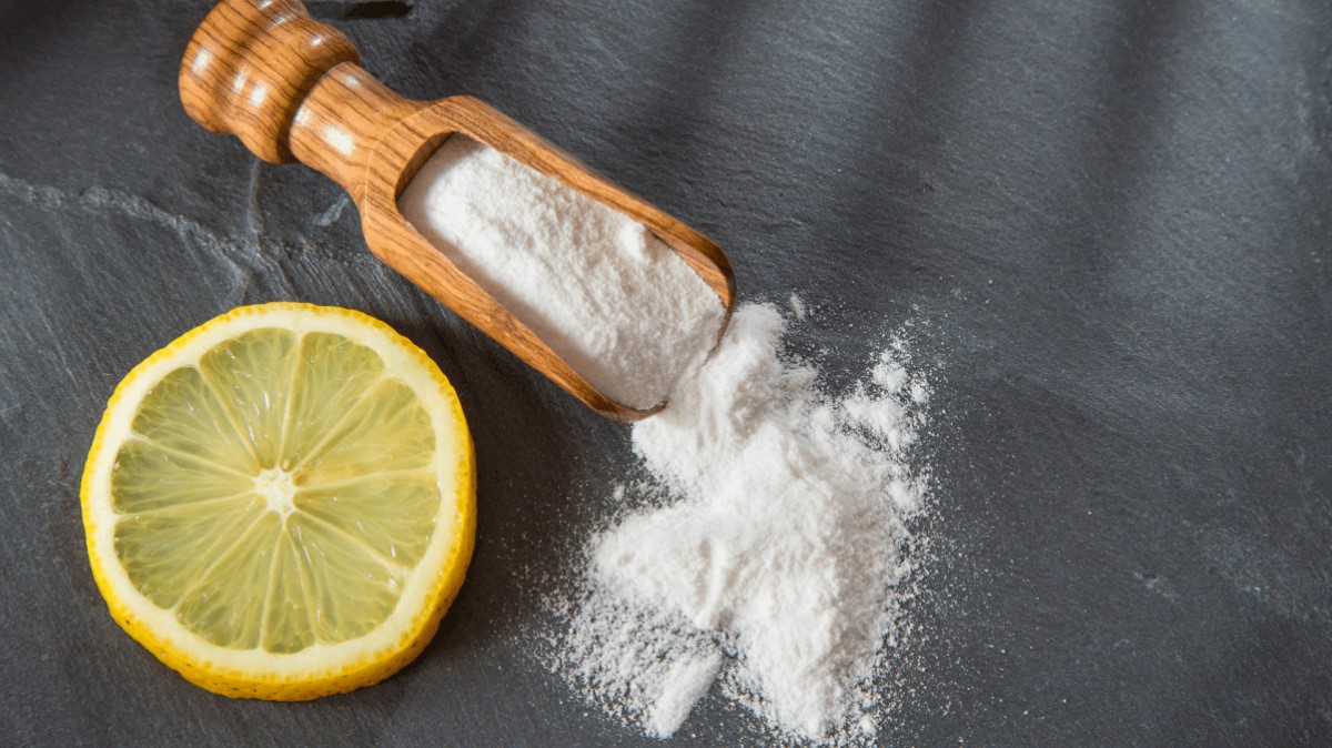 use lemon and baking soda to clean chrome handles