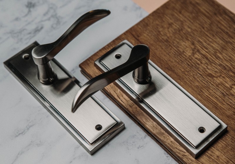 Berkeley Lever Latch Door Handle Satin Nickel