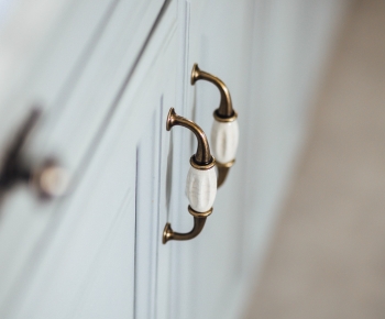 Kitchen cupboard handles category