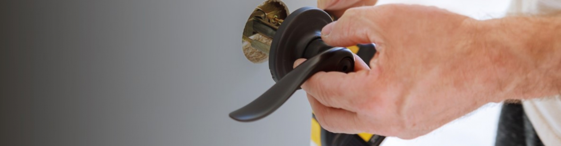 How To Replace Your Door Handles